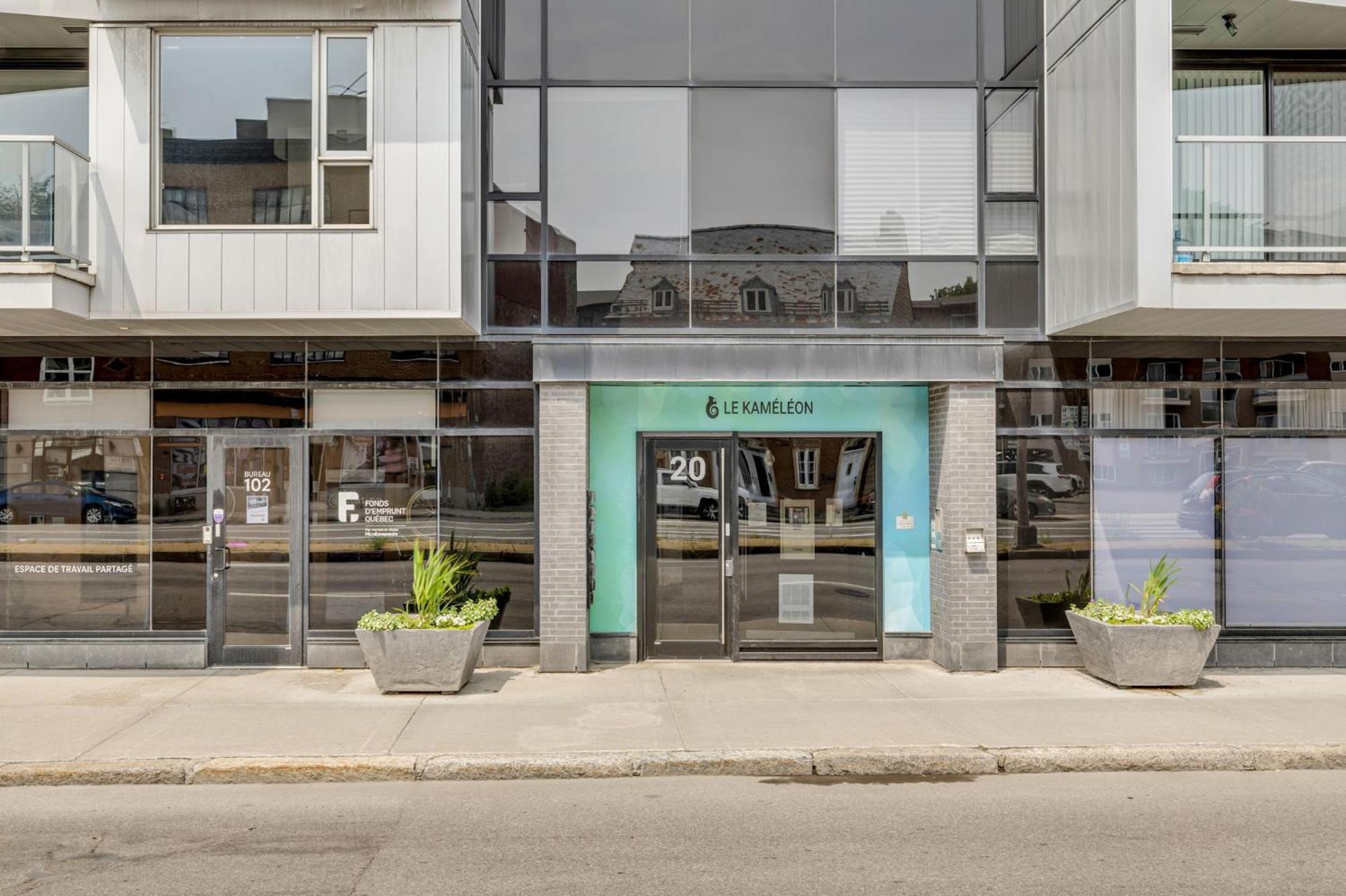 Initial / Wave + Parking / Centre-Ville De Quebec מראה חיצוני תמונה